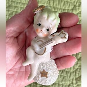 VINTAGE MCM CHERUB ANGEL FIGURINE PLAYING GUITAR W/ SUGAR GLAZE BASE - JAPAN